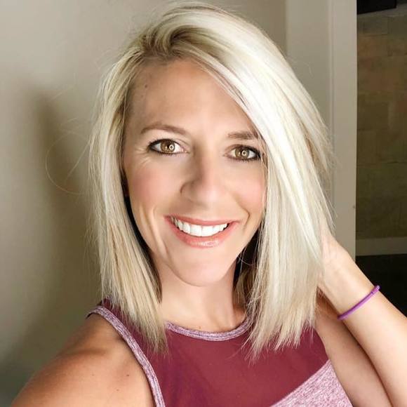 Meet your Posher, Lauren - Picture 1 of 1